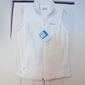 Columbia zip up vest